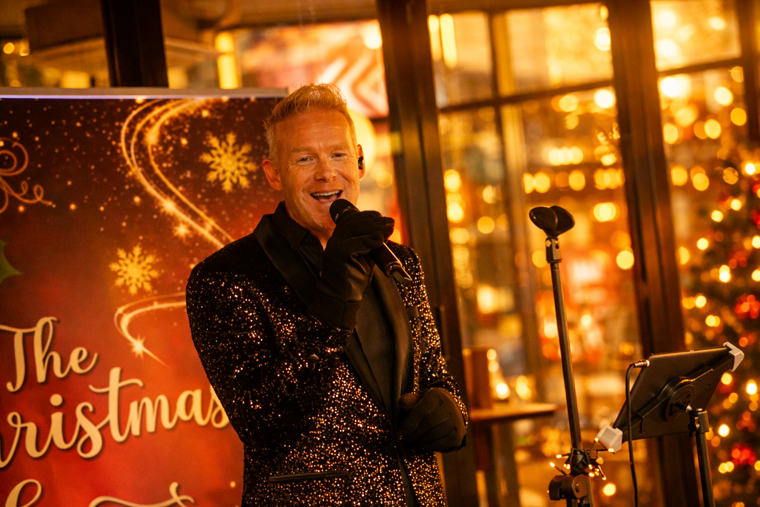 Live muziek voor kerstborrel met De Kerstzanger